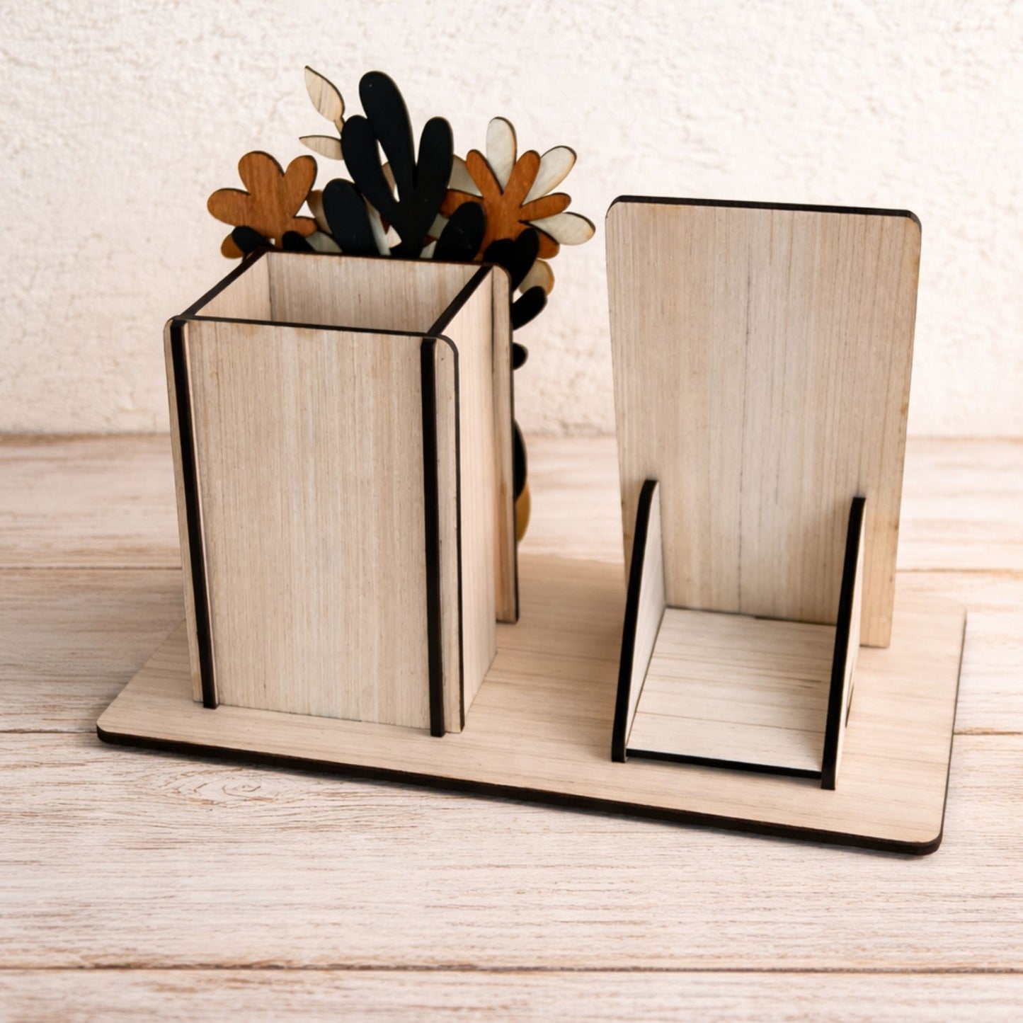 Organizer Scrivania Personalizzato in Legno con Profumatore Ambiente